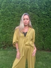 Lounge set in mustard green - Image 4